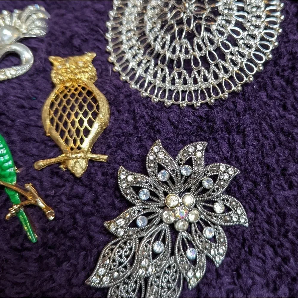 Lot of vintage brooches  - Picture 4 of 4